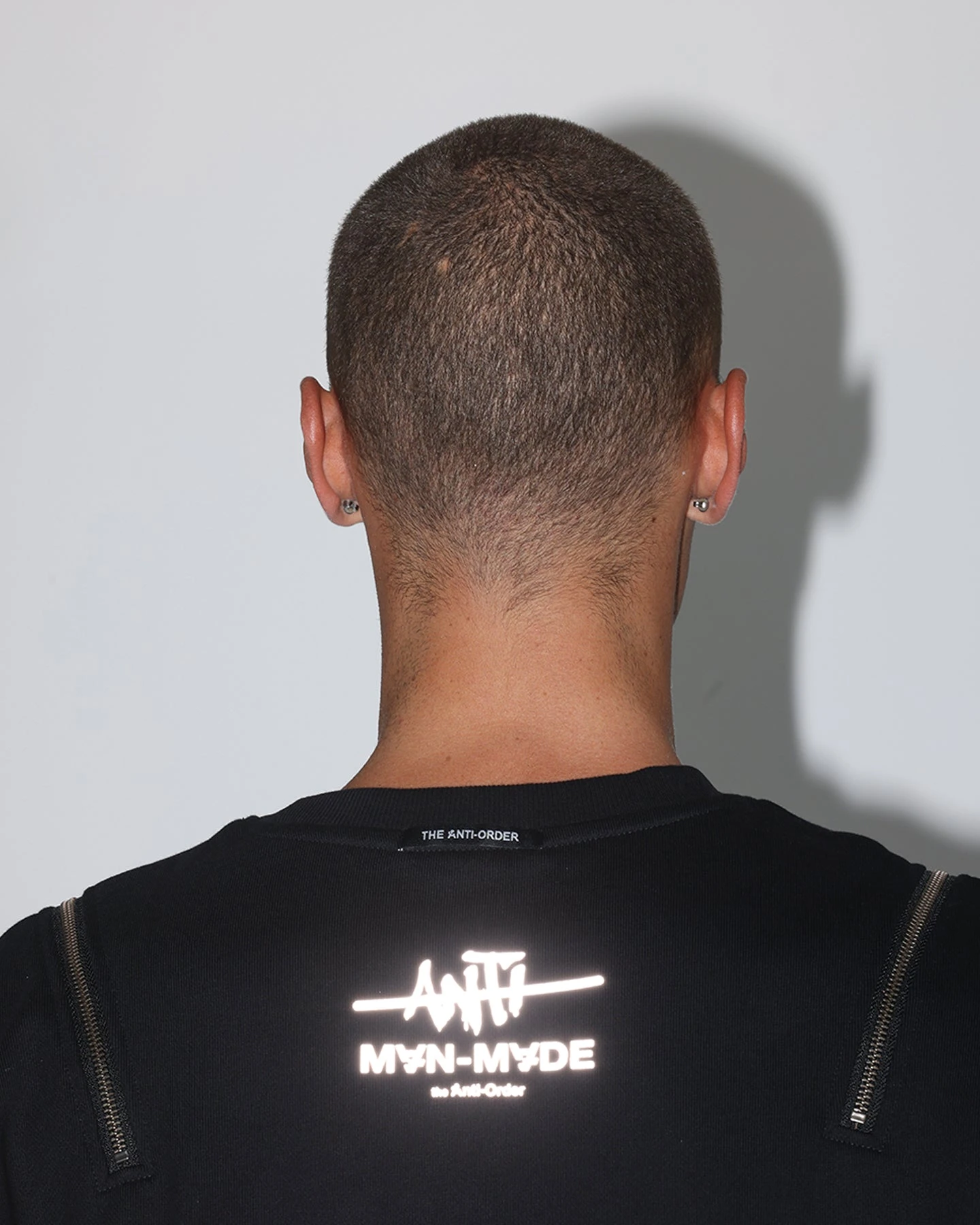 The Anti Order Man Made Zipper Crewneck Black/3M - Image 11