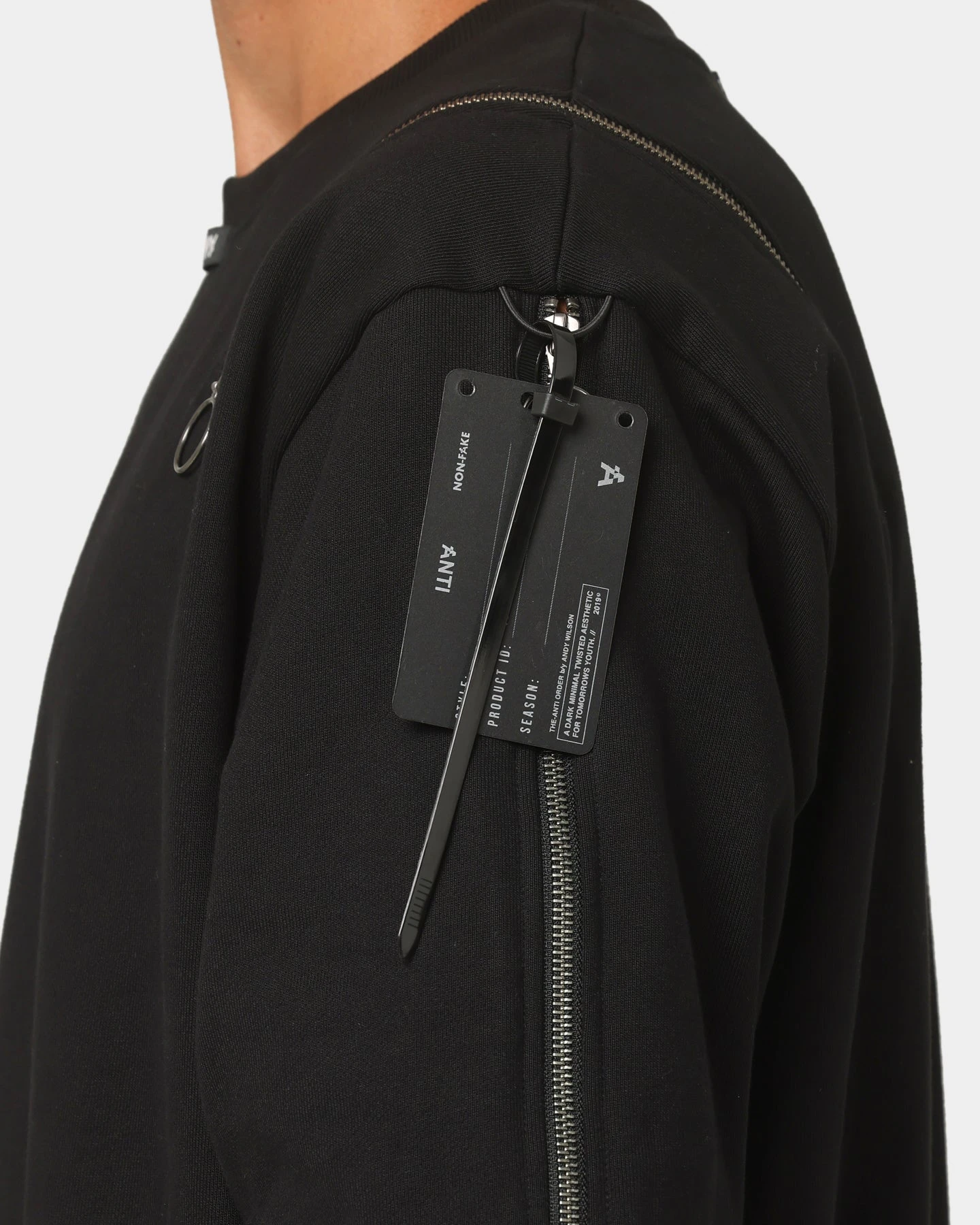 The Anti Order Man Made Zipper Crewneck Black/3M - Image 3