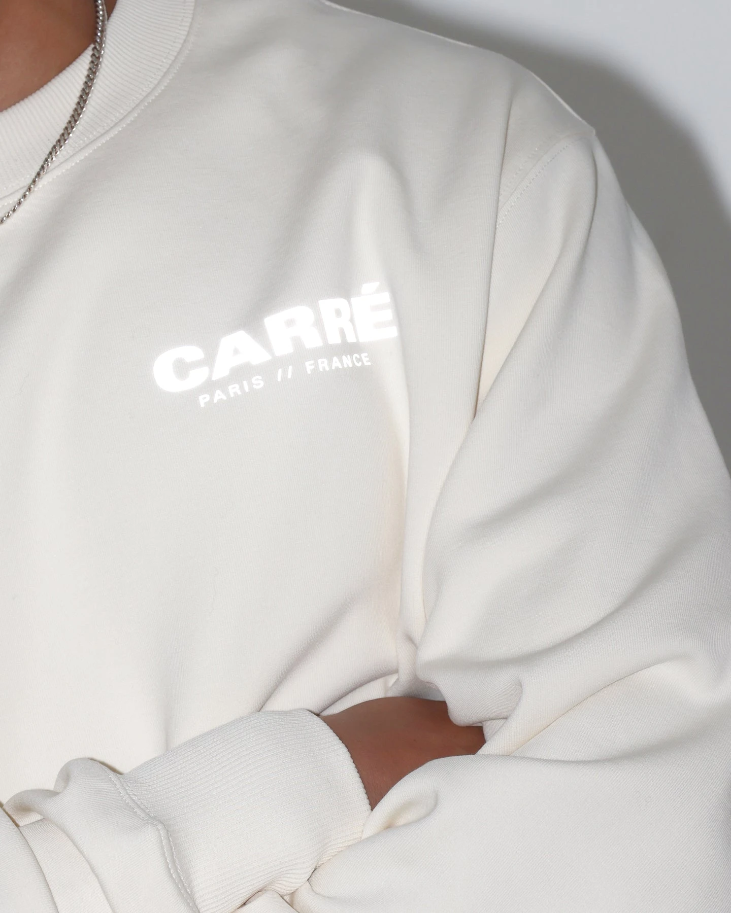 Carré Motion Crewneck Off White - Image 11