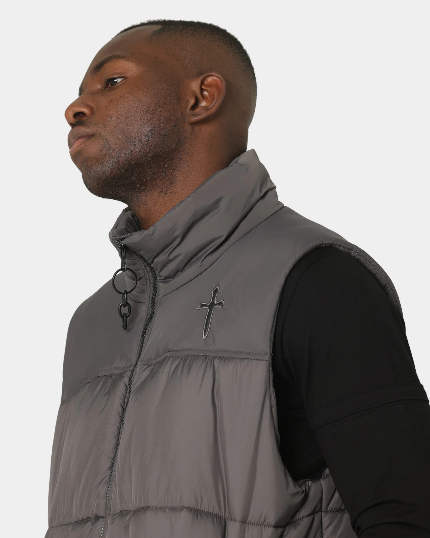 Saint Morta Kingdom Puffer Vest Dark Grey - Image 9