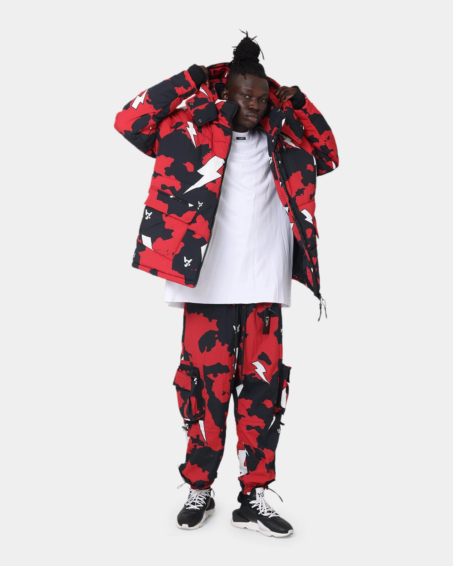 The Anti Order Storm Camo Puffer Jacket Black/Red/White - Image 3