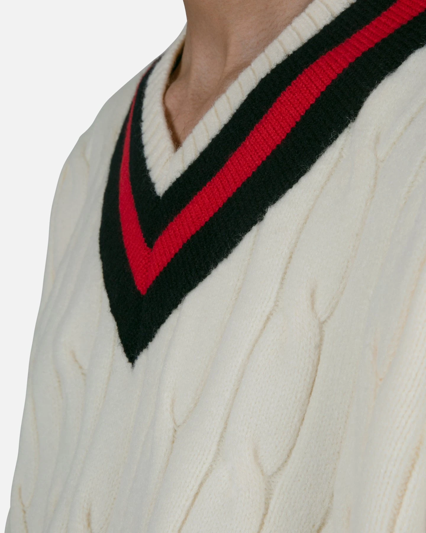 MNML Classic V Neck Sweater Off White - Image 6