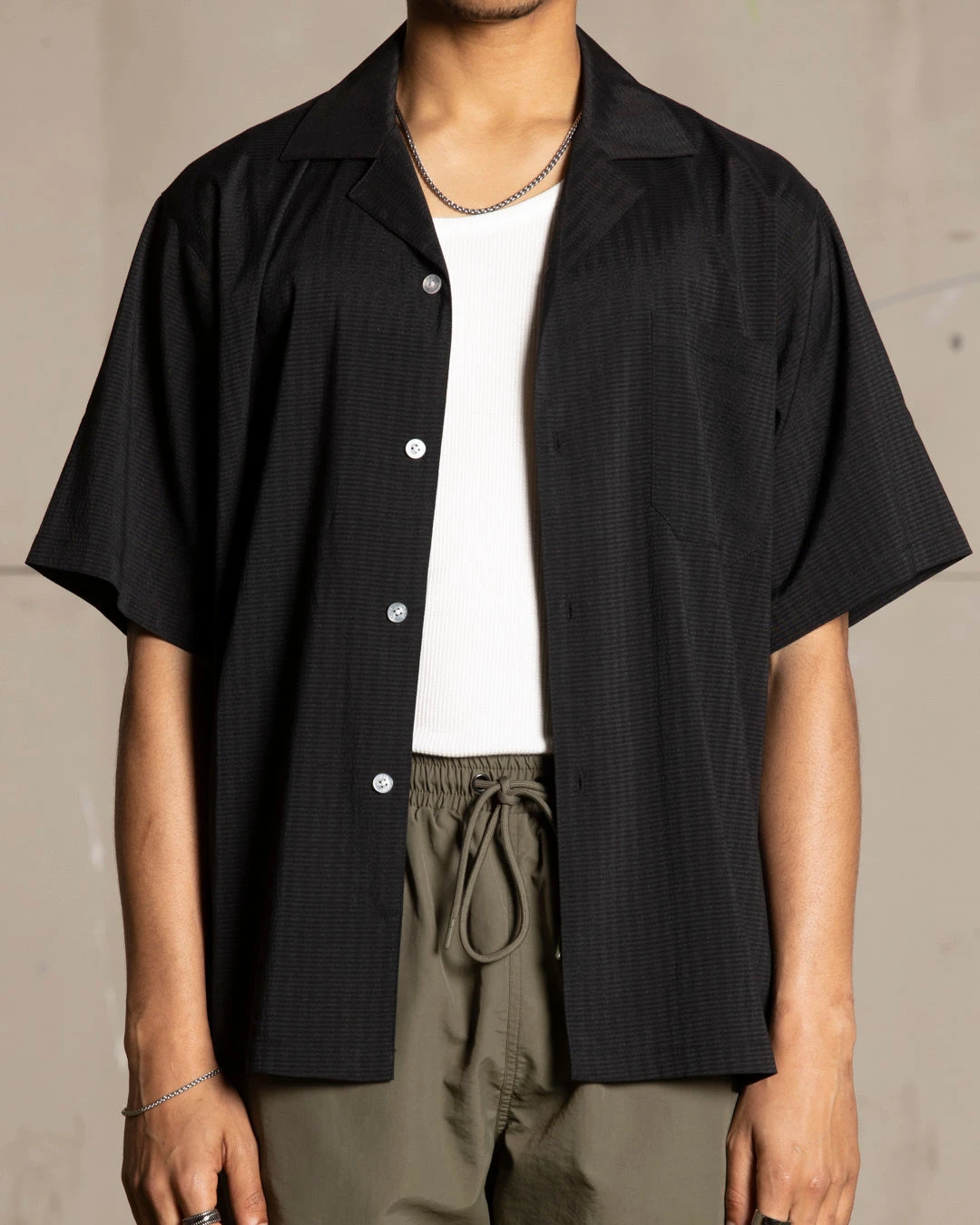 Saint Morta Villa Short Sleeve Shirt Black - Image 3