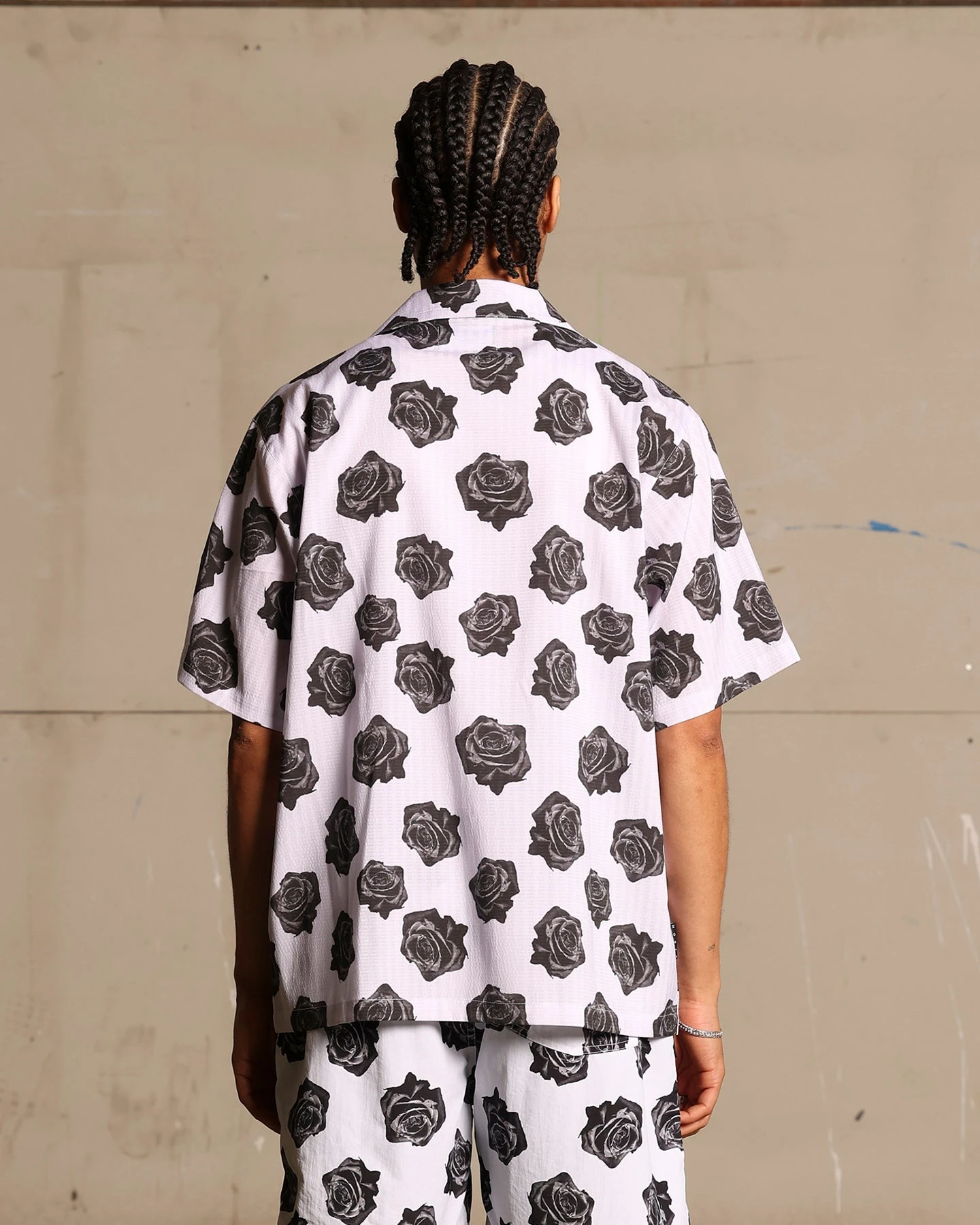 Saint Morta Vintage Rose Short Sleeve Shirt White - Image 6