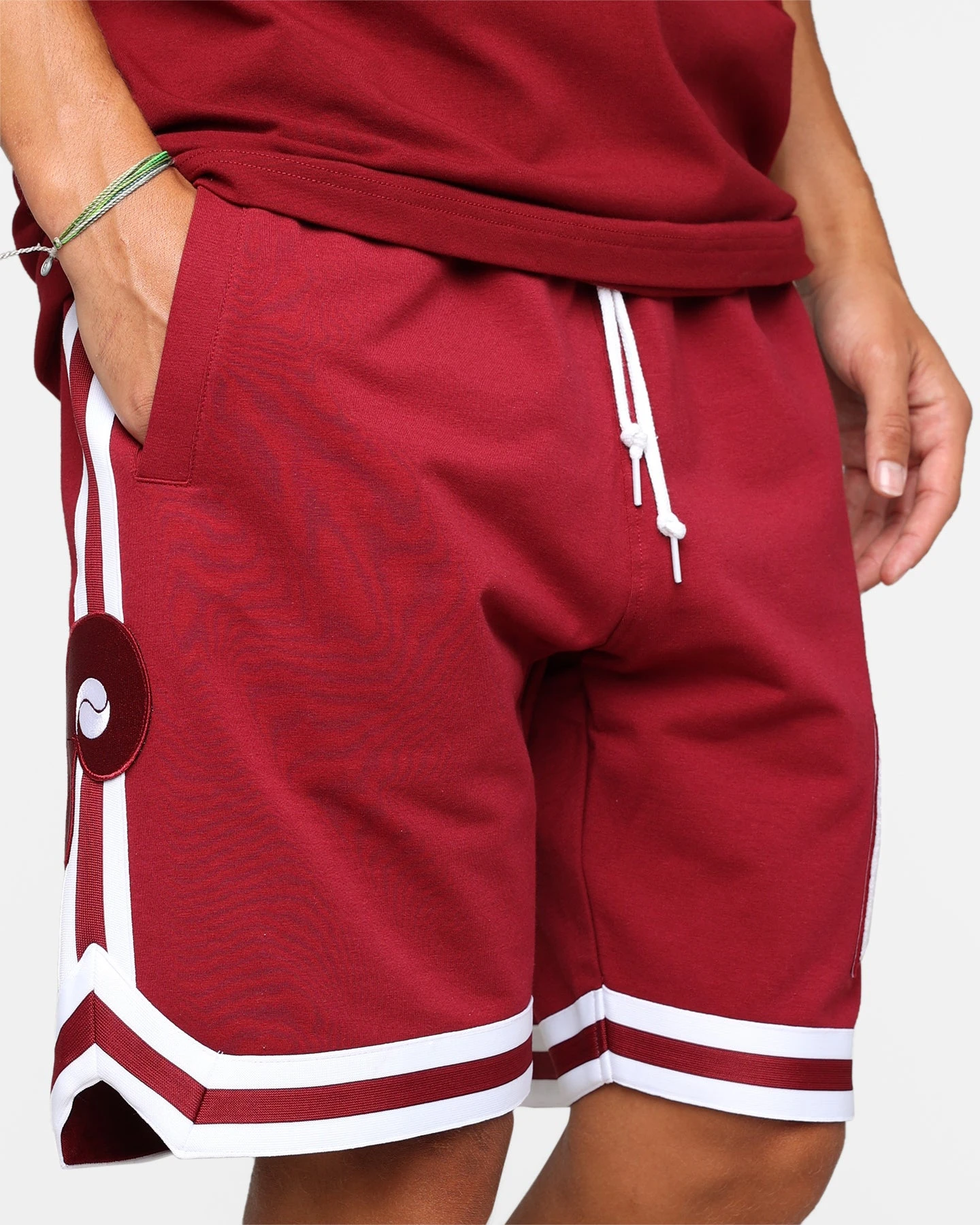 New Era Philadelphia Phillies Logo Select Shorts Red - Image 5