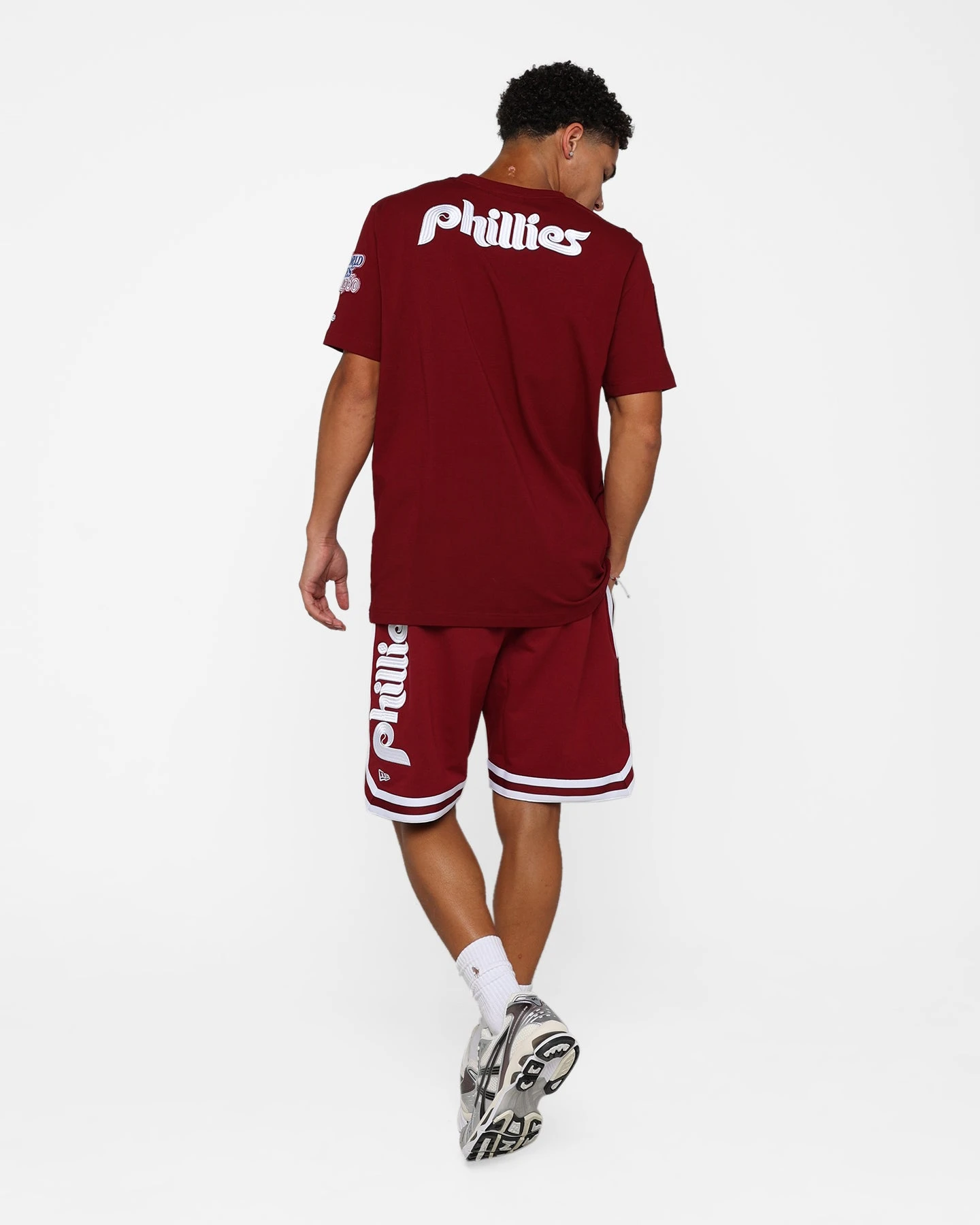 New Era Philadelphia Phillies Logo Select T-Shirt Red - Image 3