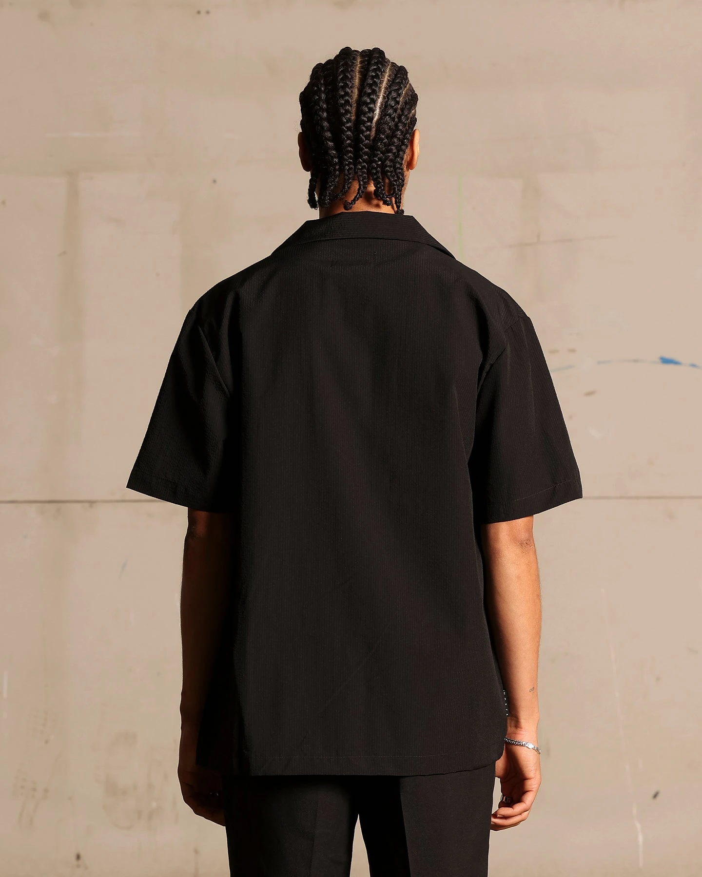 Saint Morta Seersucker Short Sleeve Shirt Black - Image 6