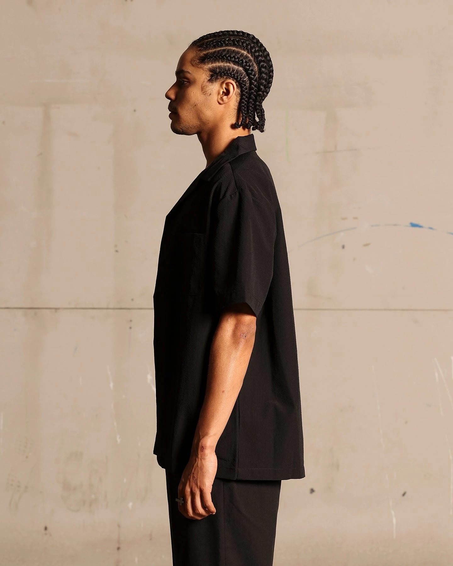 Saint Morta Seersucker Short Sleeve Shirt Black - Image 8