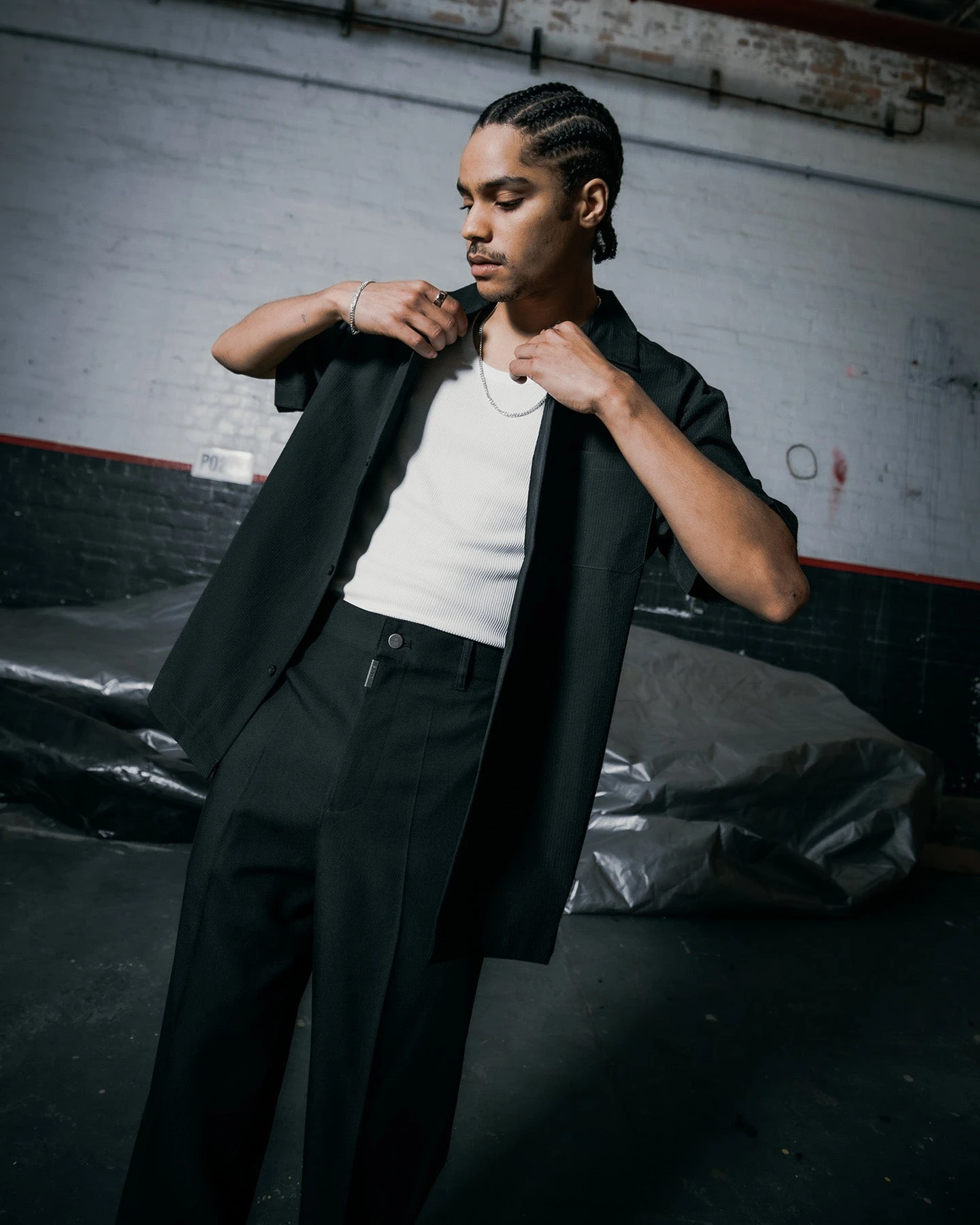 Saint Morta Seersucker Short Sleeve Shirt Black