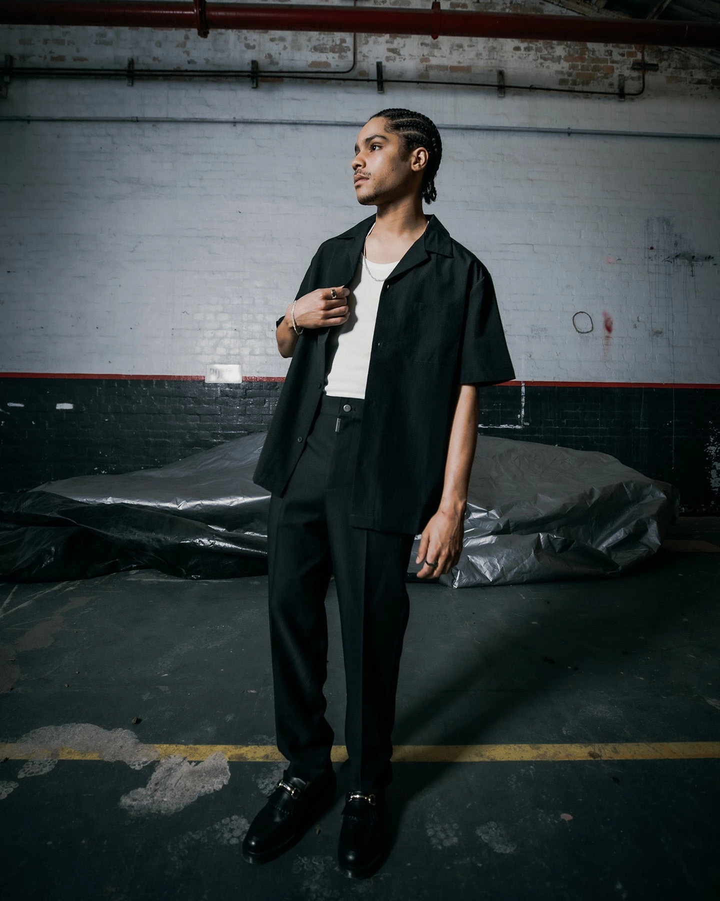 Saint Morta Seersucker Short Sleeve Shirt Black - Image 2