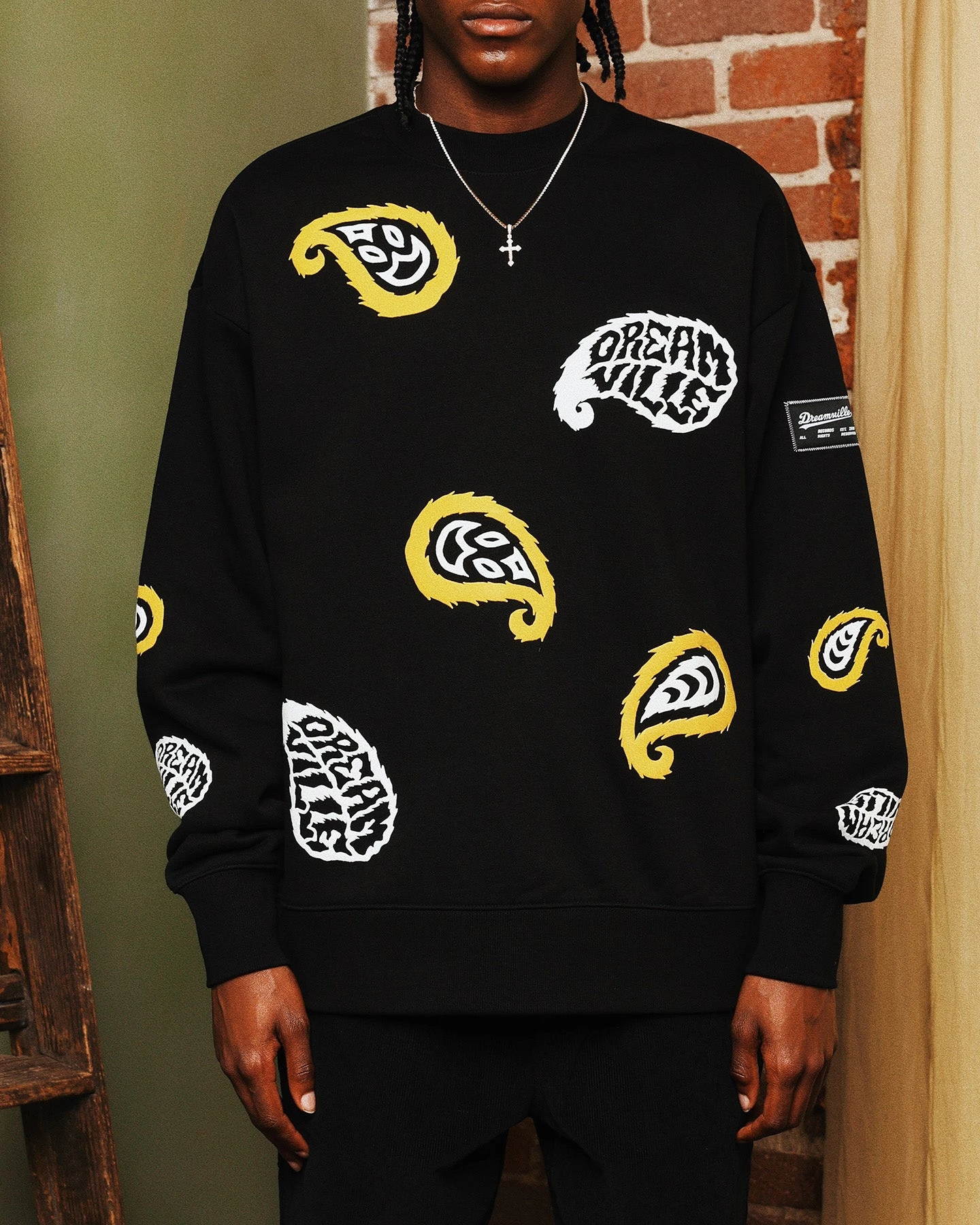 Dreamville Paisley Crewneck Black - Image 4