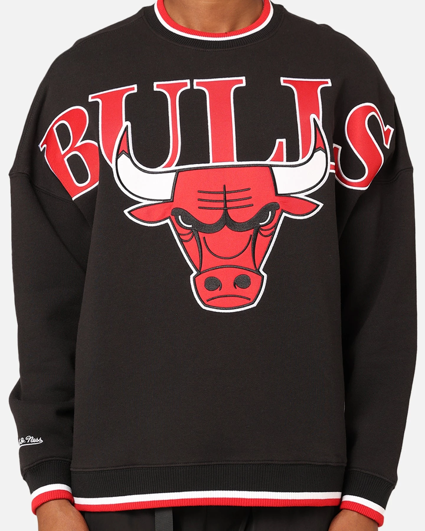 Mitchell & Ness Chicago Bulls Shooting Crewneck Black - Image 3