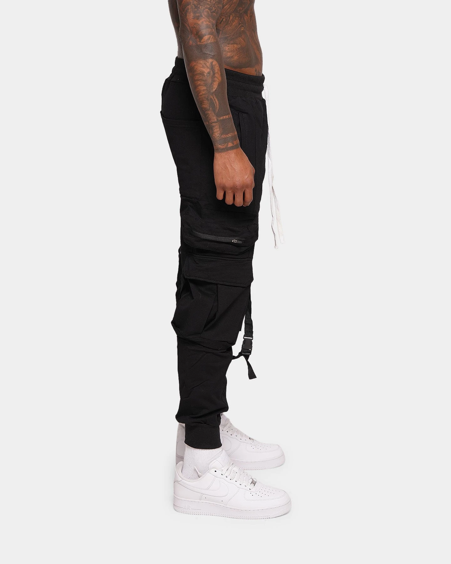 XXIII Chaim Cargo Pants Black - Image 4