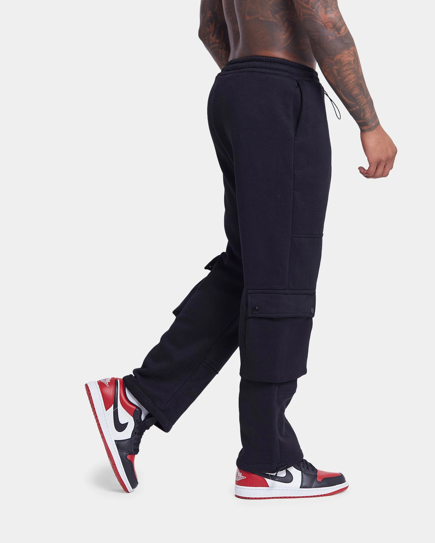 XXIII Utility Cargo Sweatpants Black - Image 5