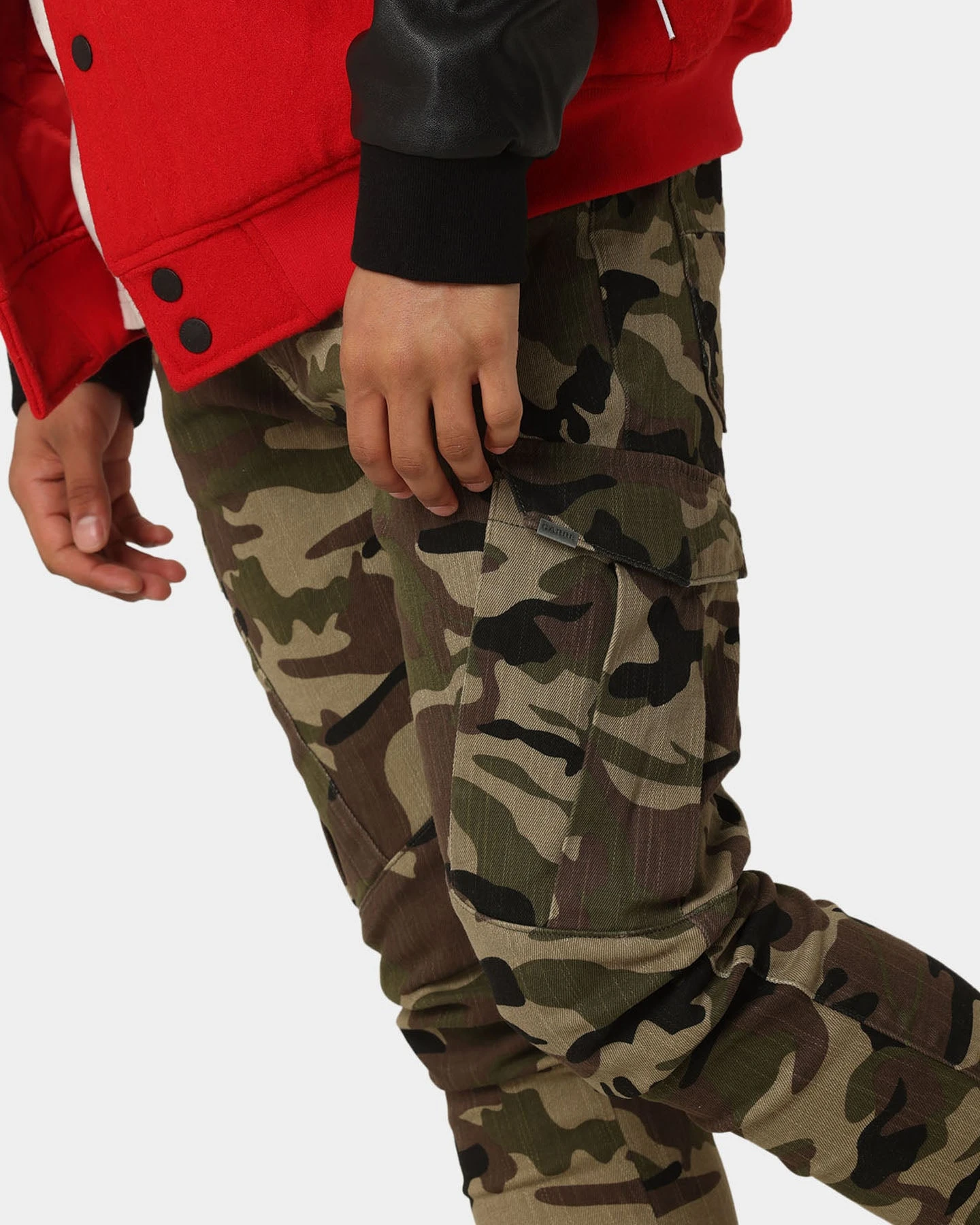 Carre Revolution Cargo Jeans Camo - Image 4