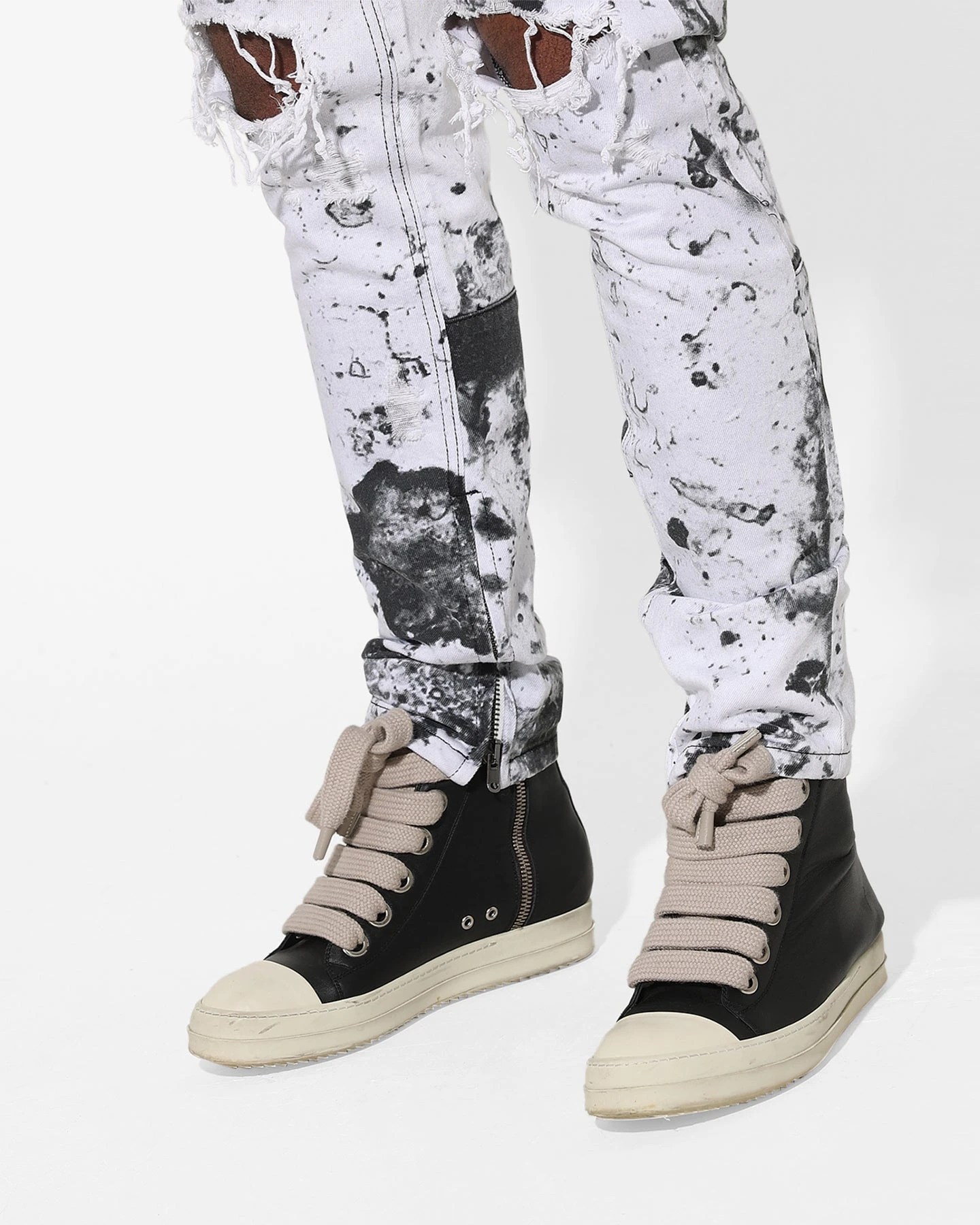 Saint Morta Acid Destroyer Jeans White/Black - Image 4