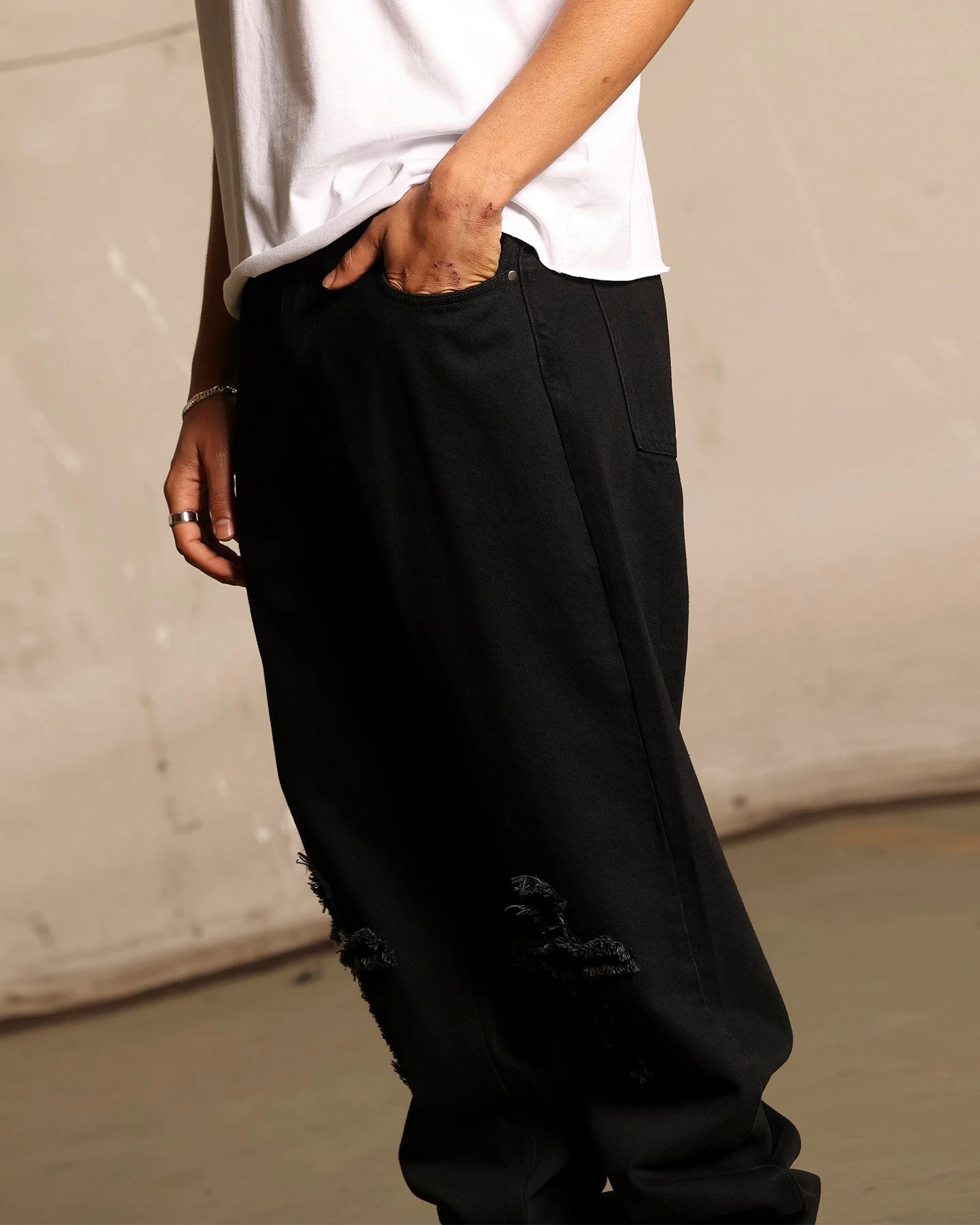 Saint Morta Muerte Jeans Black - Image 7