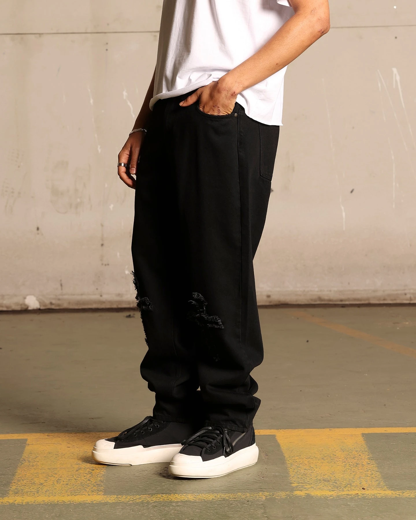 Saint Morta Muerte Jeans Black - Image 9