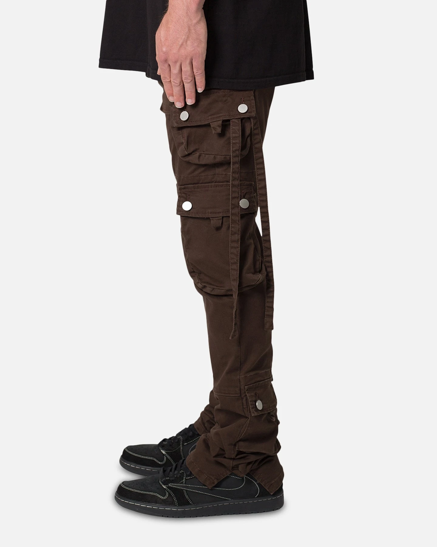MNML D152 Cargo Pants Chocolate - Image 3